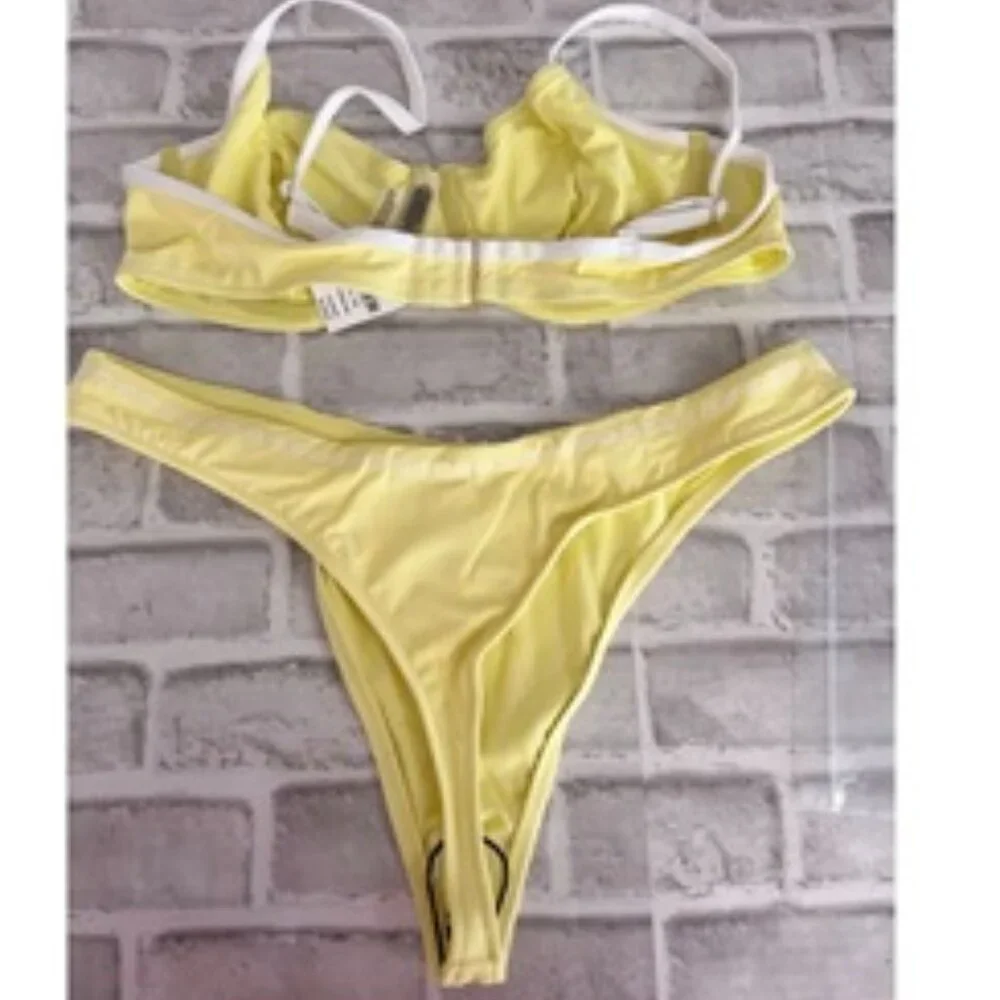 PINK by Frankies Bikinis Buttercup Bikini Top & Moon Bay Thong Bottom 2 PC XL